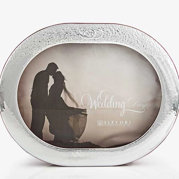 Silver wedding crown case, oval 1