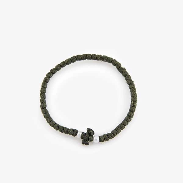 Κυπαρισσί Κομποσκοίνι με Λευκή Χάντρα 1